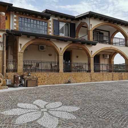 Agriturismo Reggia Saracena Агридженто Екстериор снимка