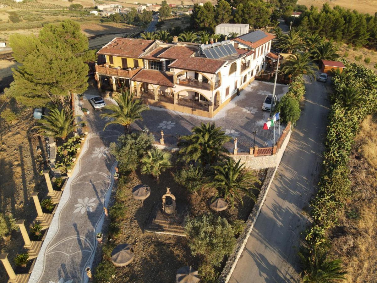 Agriturismo Reggia Saracena Агридженто Екстериор снимка