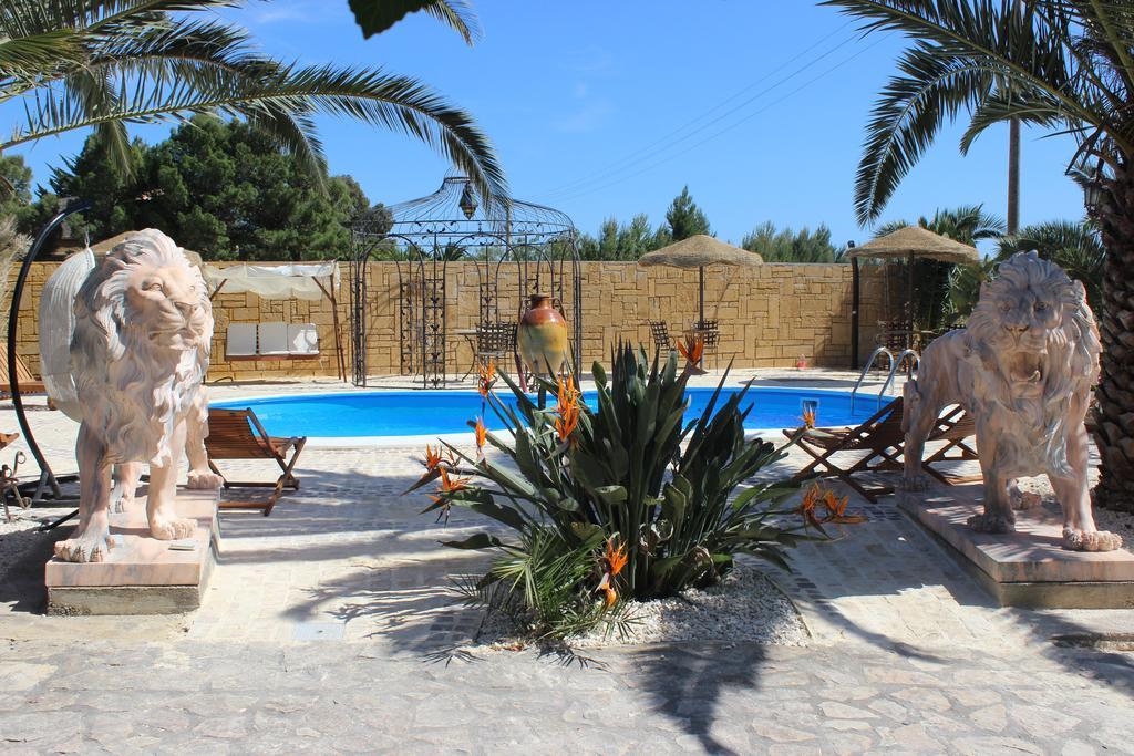 Agriturismo Reggia Saracena Агридженто Екстериор снимка