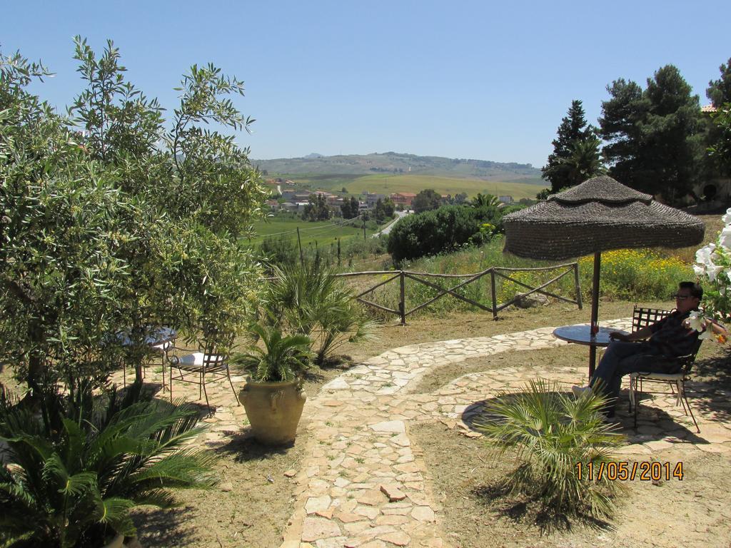 Agriturismo Reggia Saracena Агридженто Екстериор снимка
