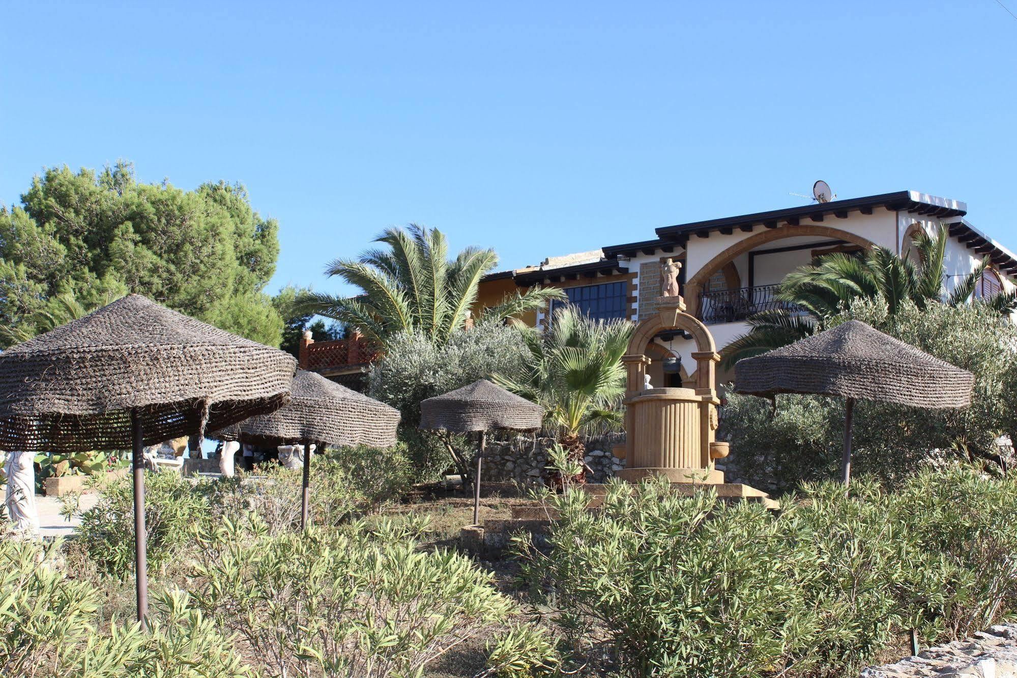 Agriturismo Reggia Saracena Агридженто Екстериор снимка